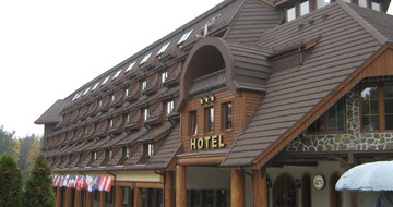 GERARD Shake chestnut Hotel Szymbark
